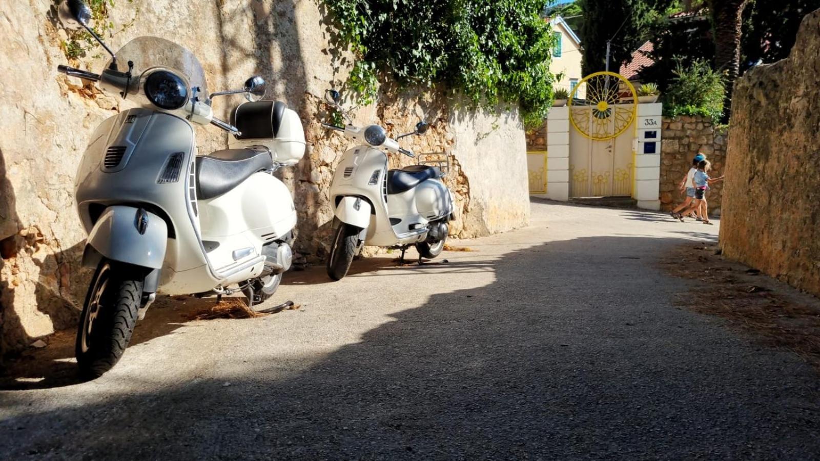 Apartments Veli Lošinj Kültér fotó