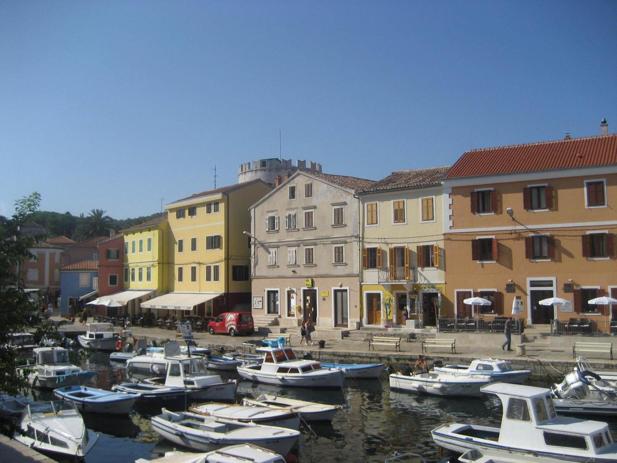 Apartments Veli Lošinj Kültér fotó